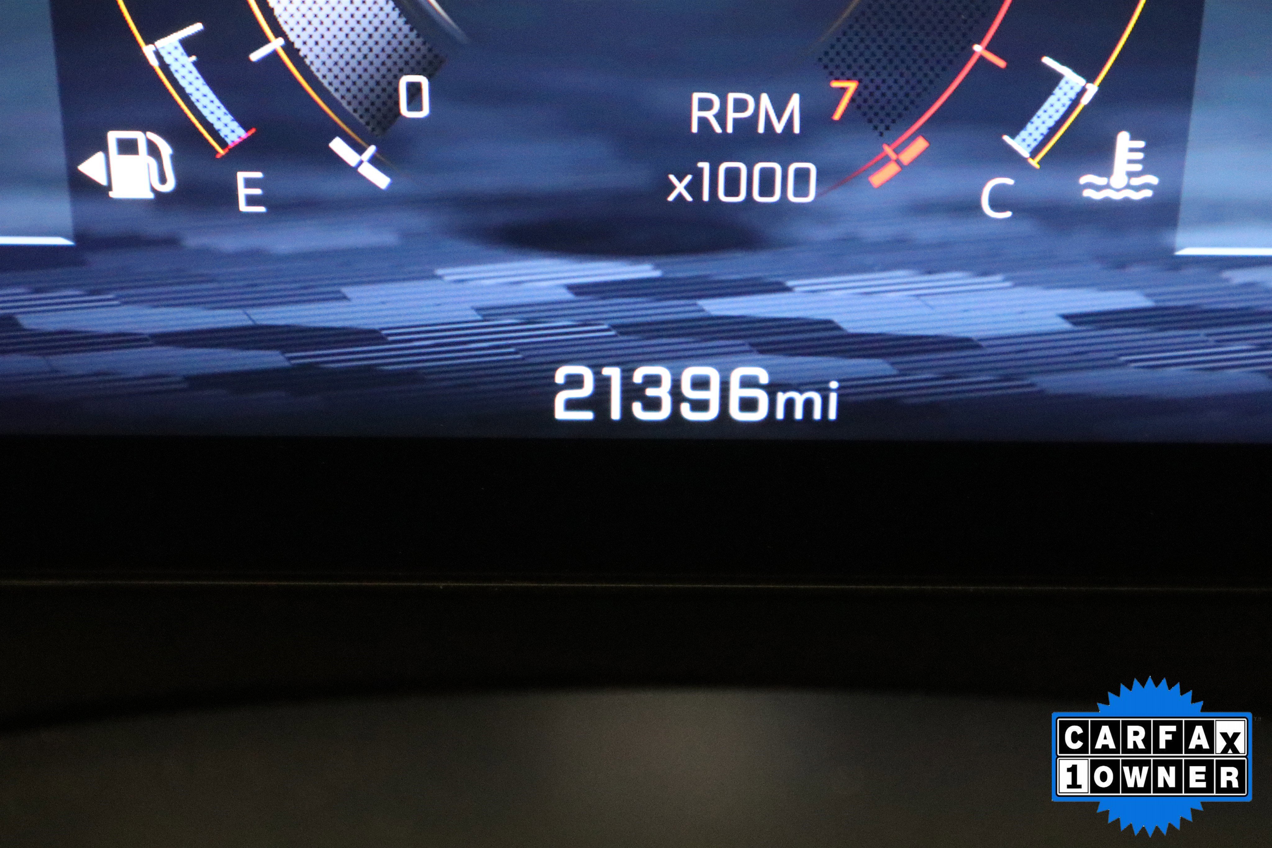 Used 2025 Chevrolet Traverse LT image 19