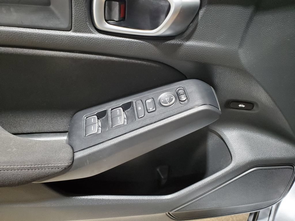 Used 2024 Honda Civic Sport image 32