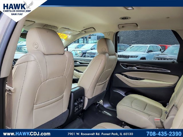 Used 2018 Buick Enclave Essence FWD image 12