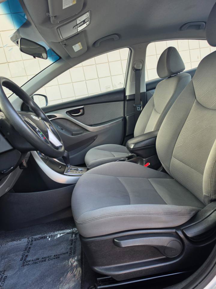 Used 2013 Hyundai Elantra GLS w/ Preferred Pkg FWD image 9