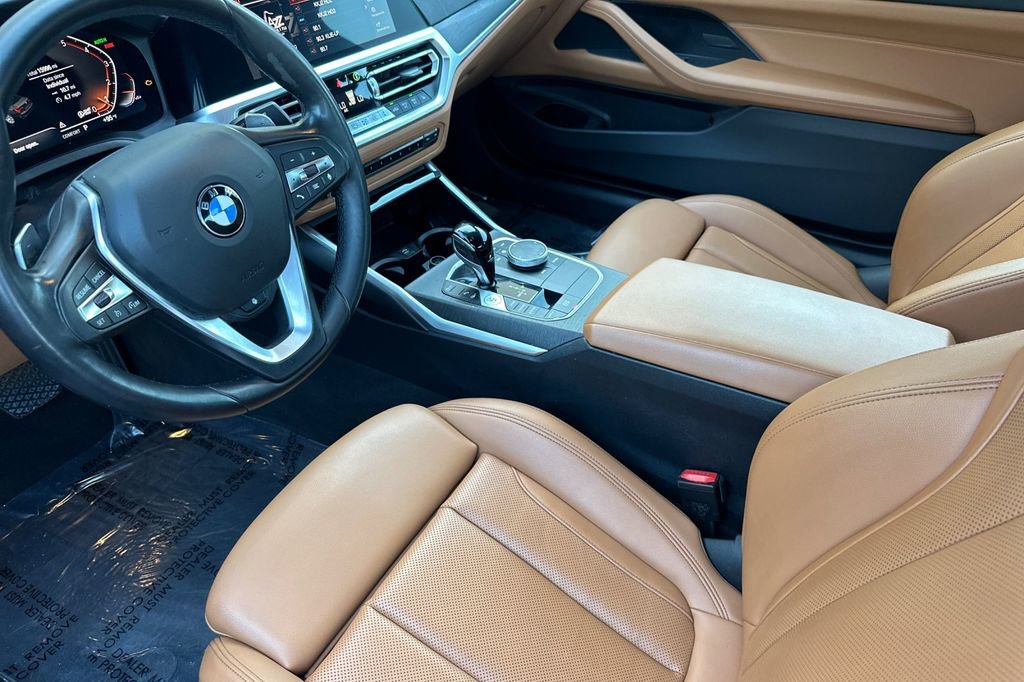 Used 2023 BMW 430i Coupe w/ Premium Package image 12