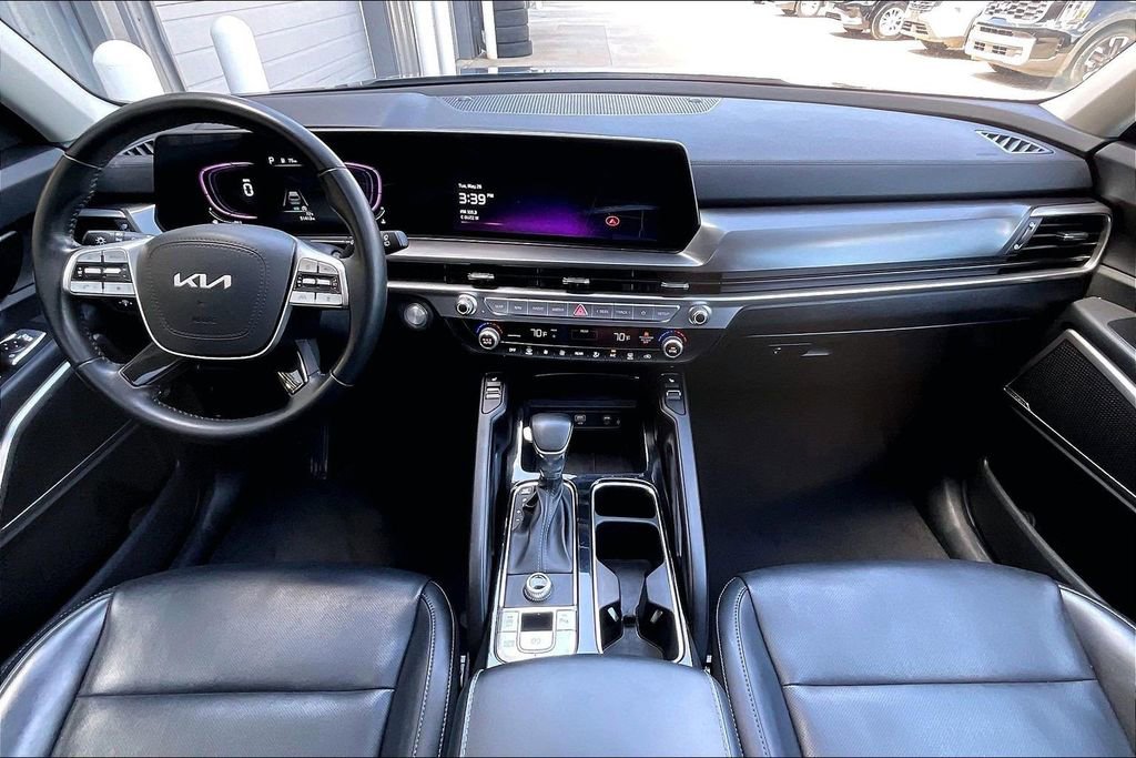 Used 2025 Kia Telluride S FWD image 14