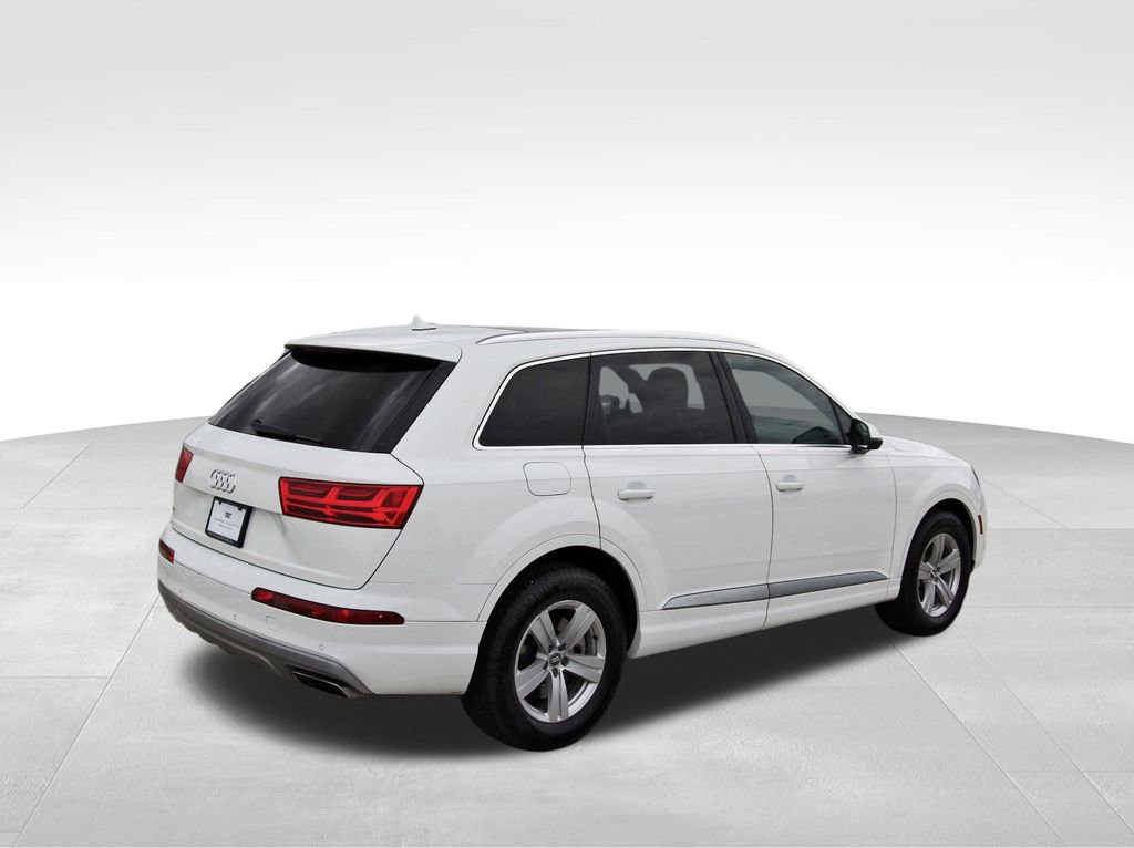 Used 2019 Audi Q7 2.0T Premium w/ Convenience Package image 4