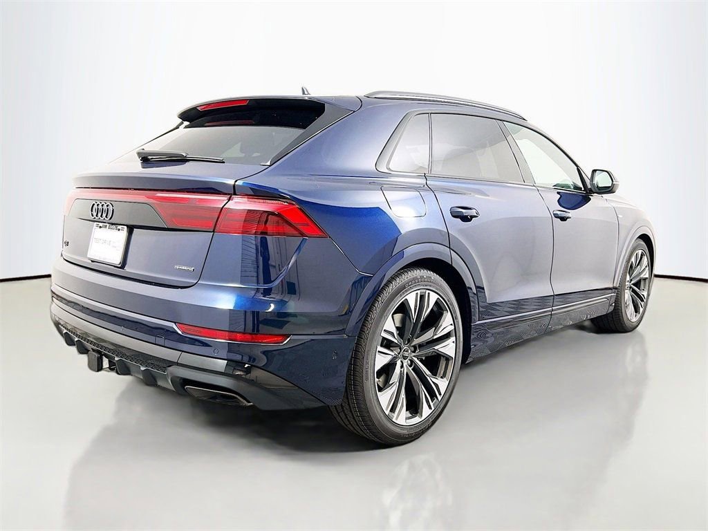 New 2026 Audi Q8 Premium Plus image 7