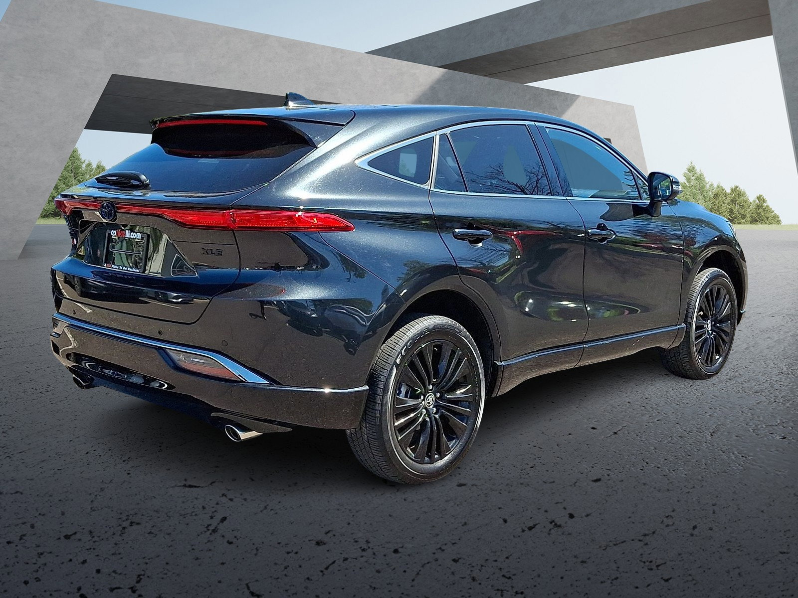Certified 2024 Toyota Venza Nightshade AWD/4WD image 6