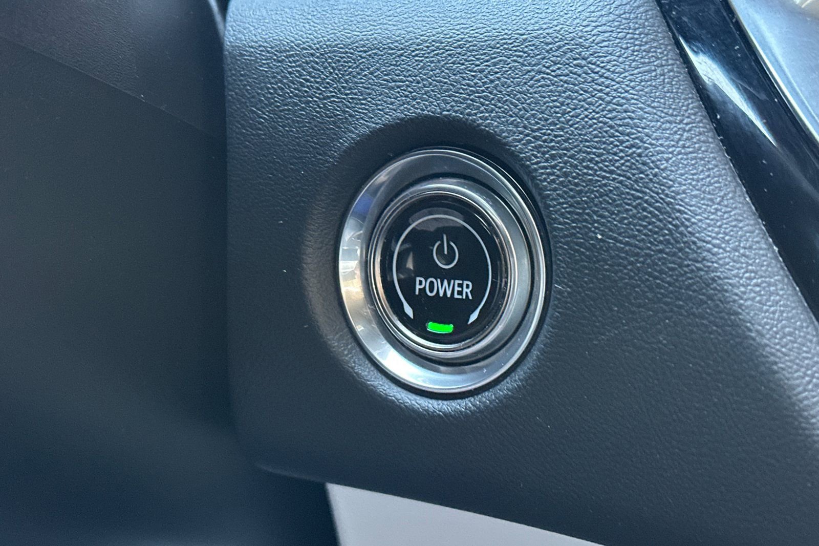 Certified 2024 Cadillac Lyriq Luxury image 29