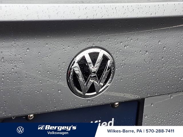 Certified 2021 Volkswagen Jetta SEL image 32