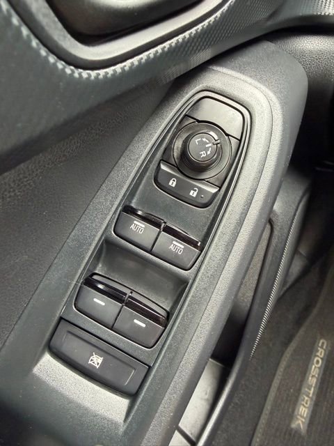 Used 2024 Subaru Crosstrek 2.0i AWD/4WD image 17