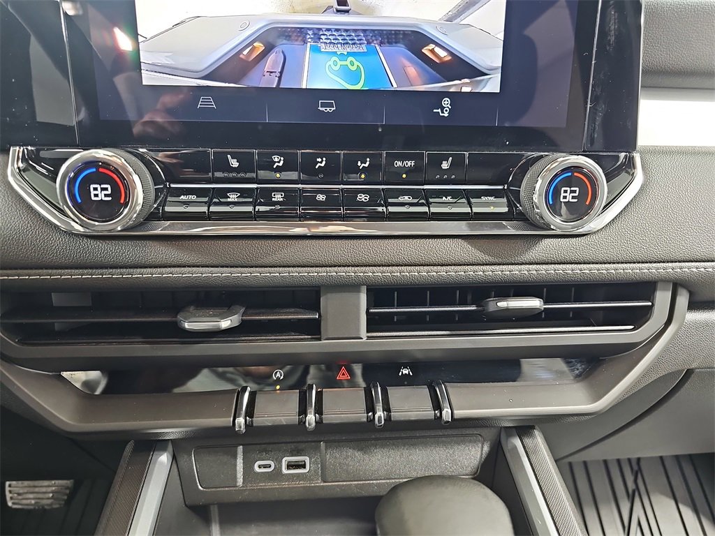 Certified 2025 Chevrolet Colorado LT w/ Advanced Trailering Package image 28