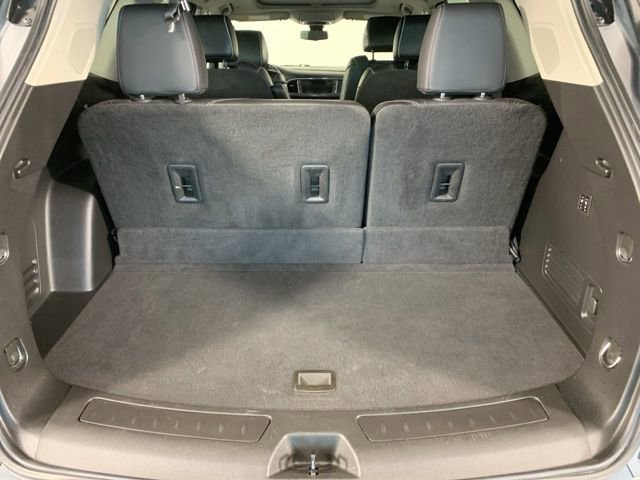 Used 2021 Buick Enclave Avenir w/ Avenir Technology Package AWD/4WD image 13