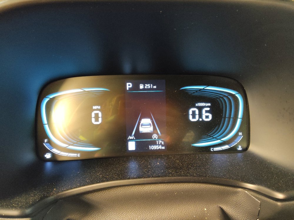 Used 2025 Kia Soul LX FWD image 23