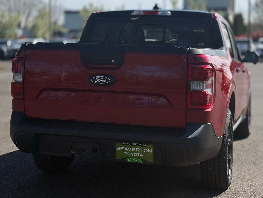 Used 2025 Ford Maverick Lariat w/ Black Appearance Package image 5