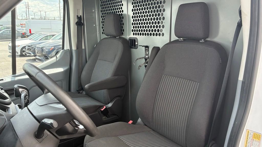 Used 2018 Ford Transit 250 148 Medium Roof w/ Interior Upgrade Package RWD image 9