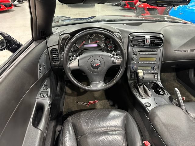 Used 2007 Chevrolet Corvette Convertible w/ Preferred Equipment Group RWD image 8