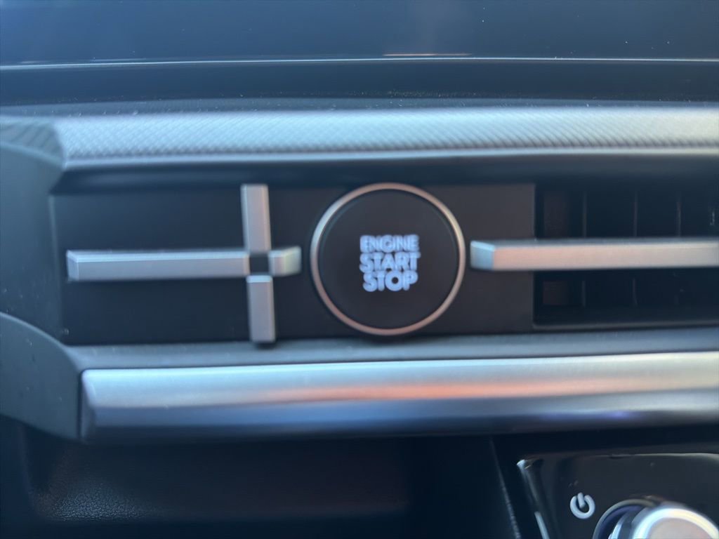 Used 2025 Hyundai Santa Fe SEL image 50