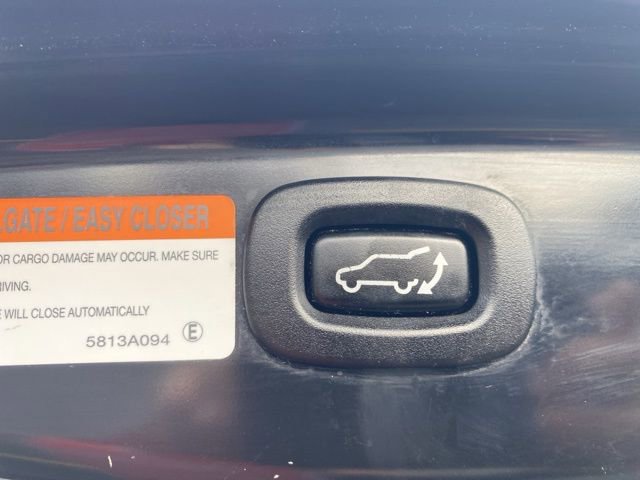 Used 2020 Mitsubishi Outlander SEL image 14