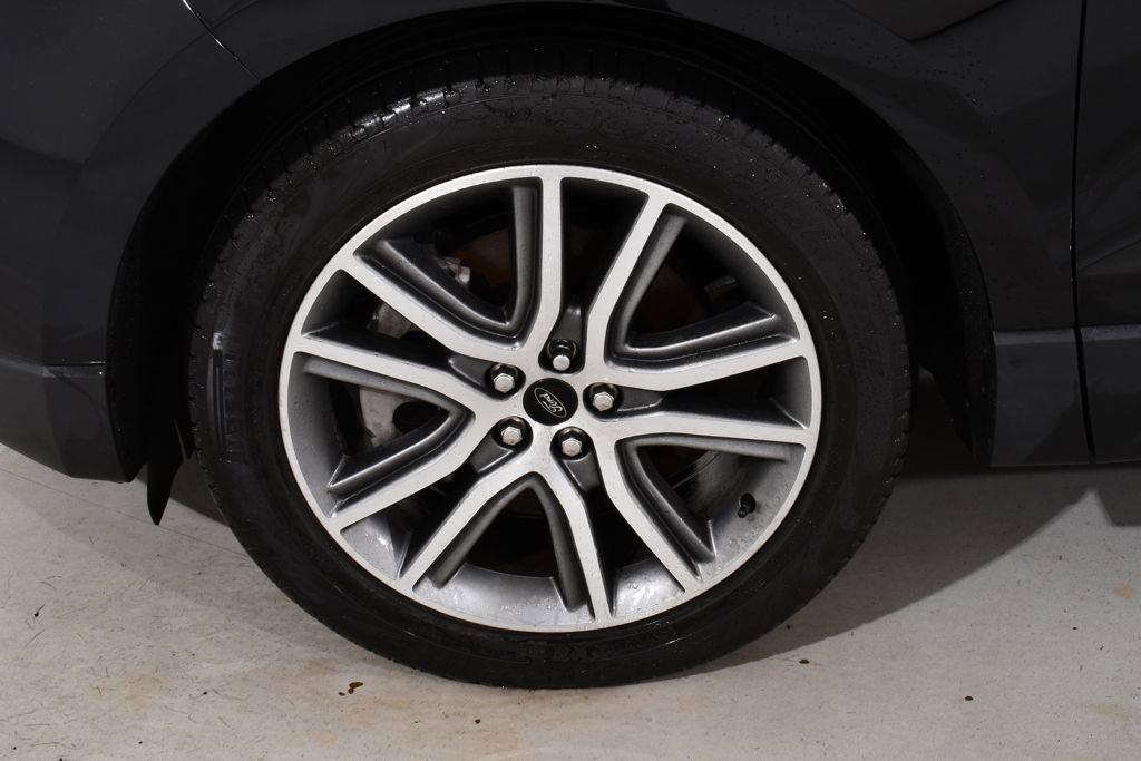 Used 2024 Ford Edge Titanium w/ Equipment Group 301A image 24