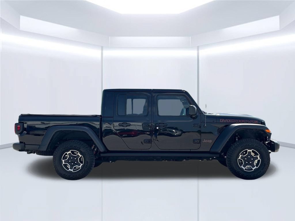 Used 2022 Jeep Gladiator Mojave w/ Trailer Tow Package AWD/4WD image 9