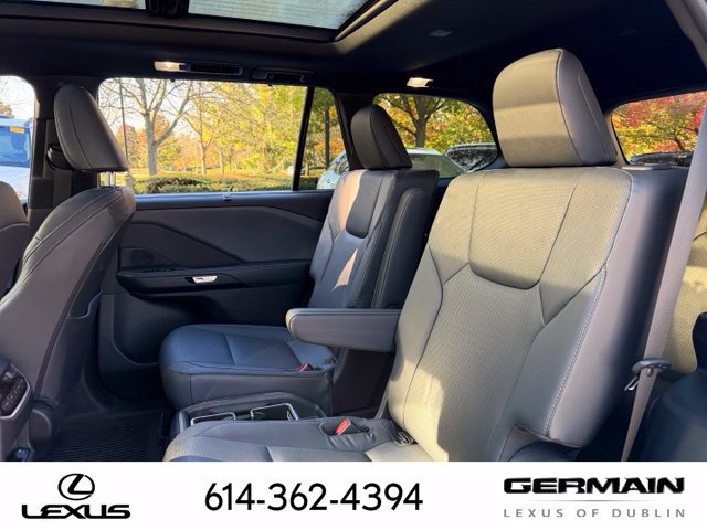 Used 2026 Lexus TX 350 AWD w/ Technology Package image 13