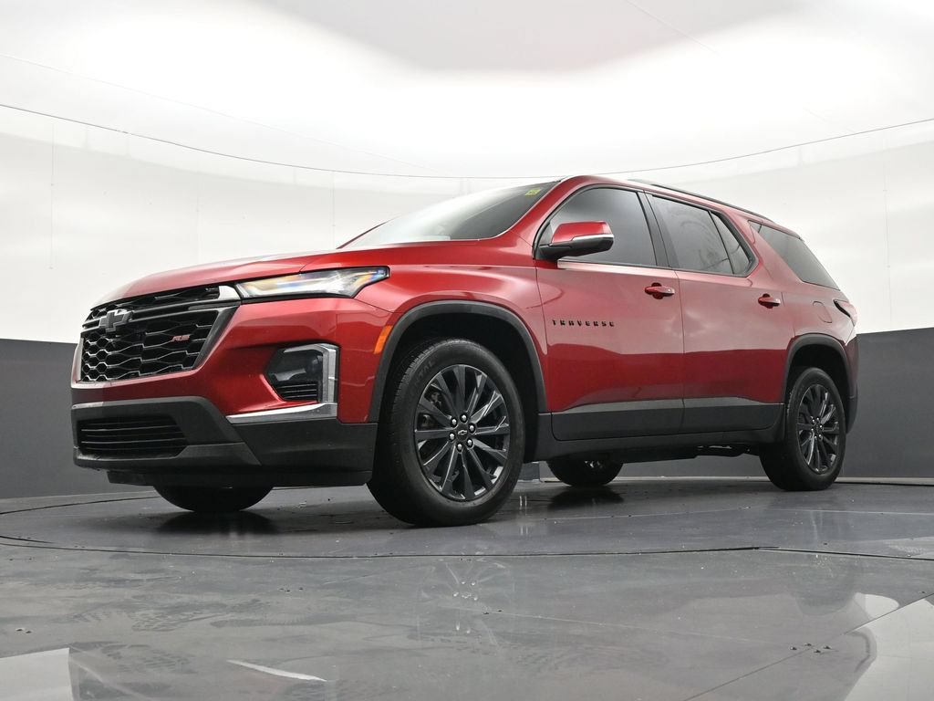 Used 2023 Chevrolet Traverse RS FWD image 24
