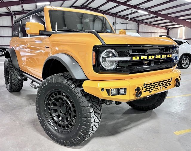 Used 2022 Ford Bronco Outer Banks image 1