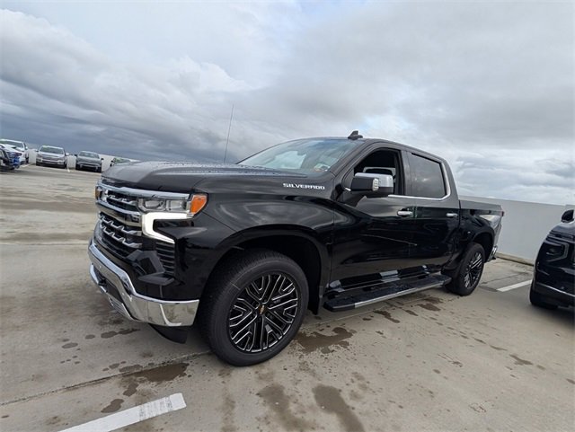 New 2026 Chevrolet Silverado 1500 LTZ image 4