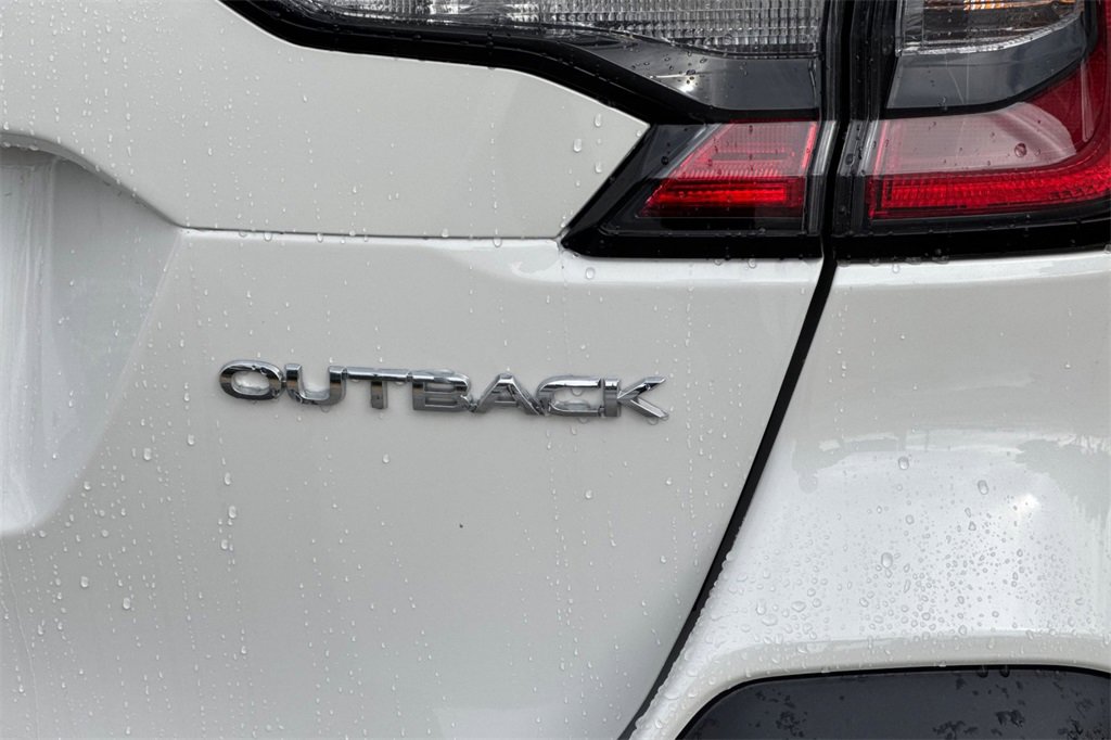 Certified 2023 Subaru Outback Limited image 33