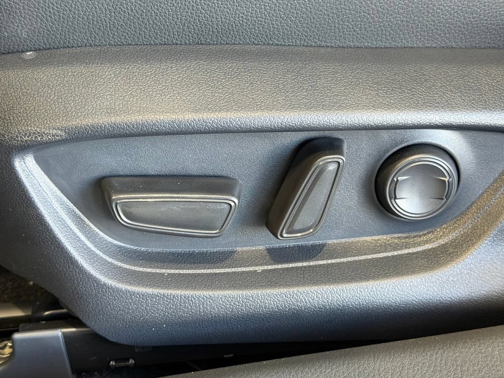 New 2026 Toyota Camry XSE FWD image 18