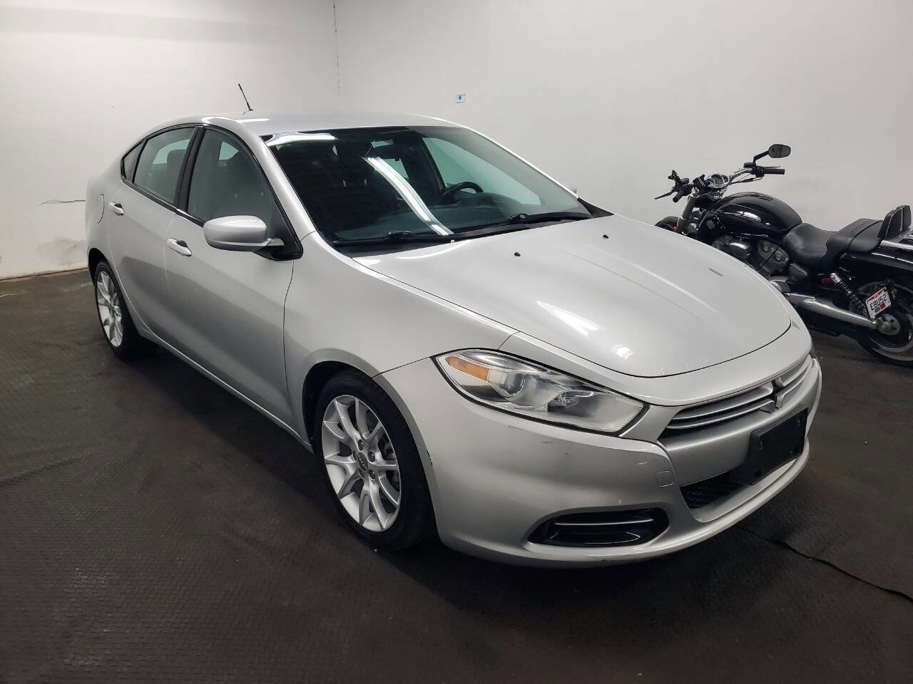 Used 2013 Dodge Dart SXT image 3