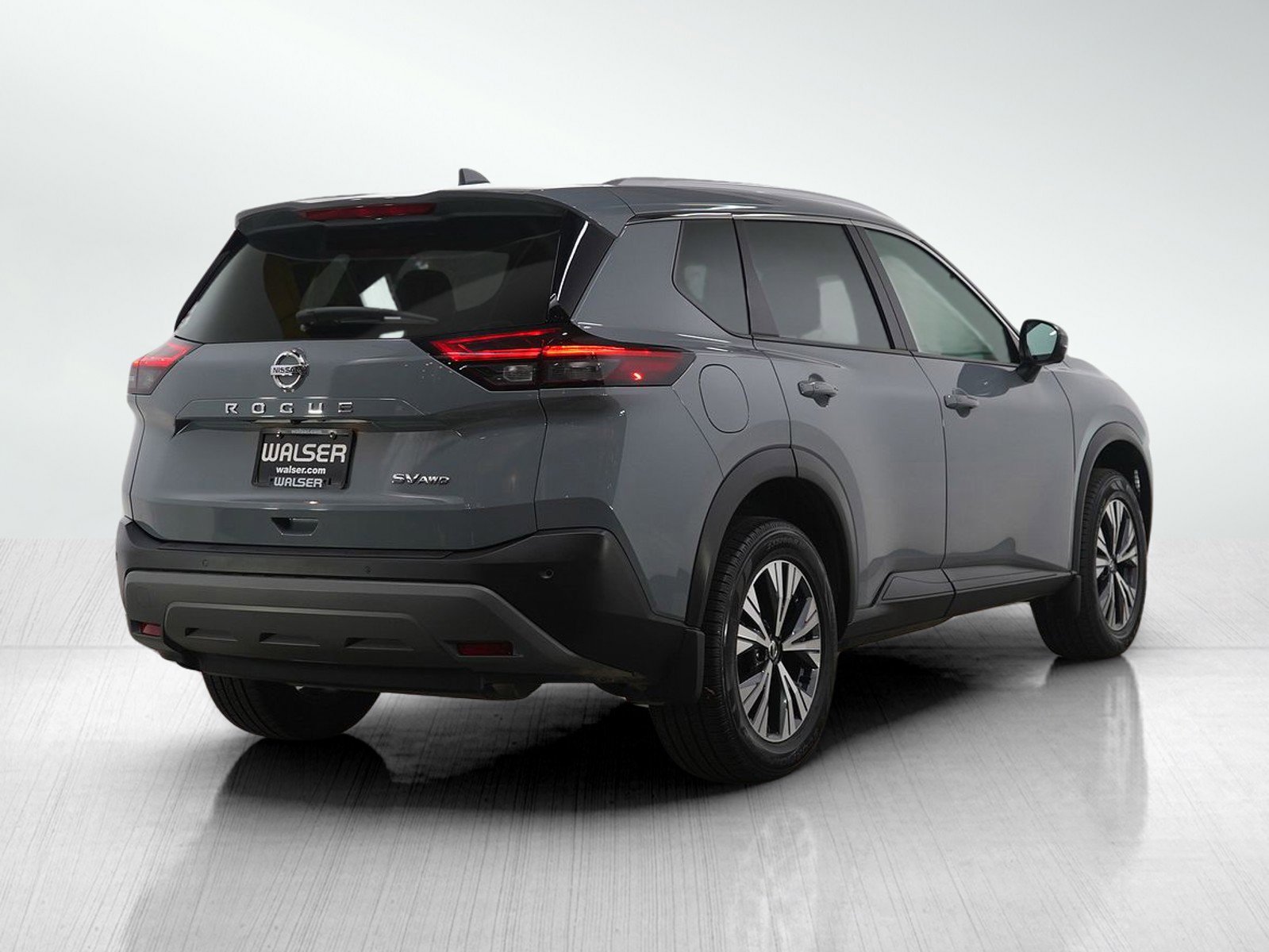Used 2021 Nissan Rogue SV image 6