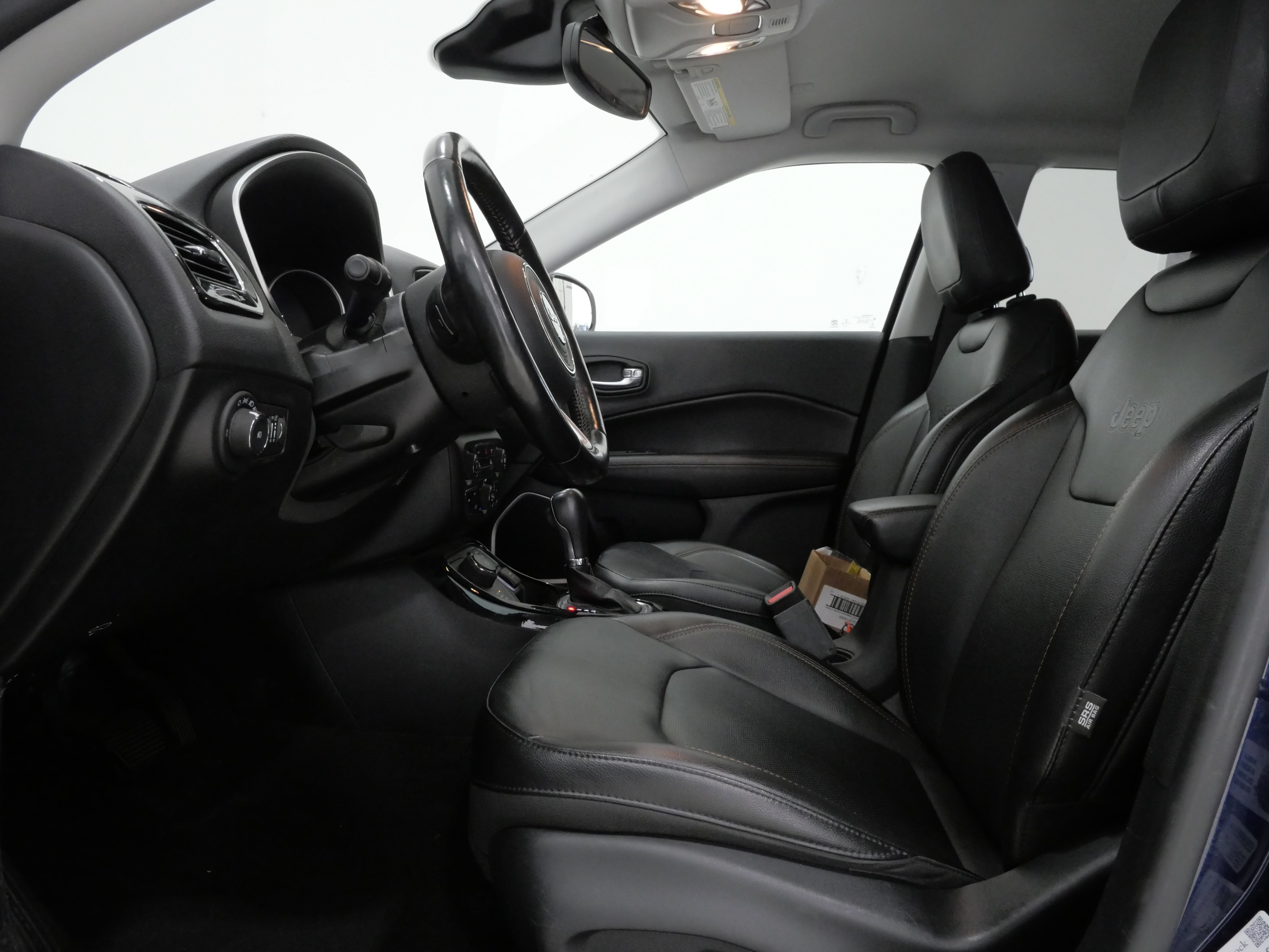 Used 2021 Jeep Compass Limited AWD/4WD image 12
