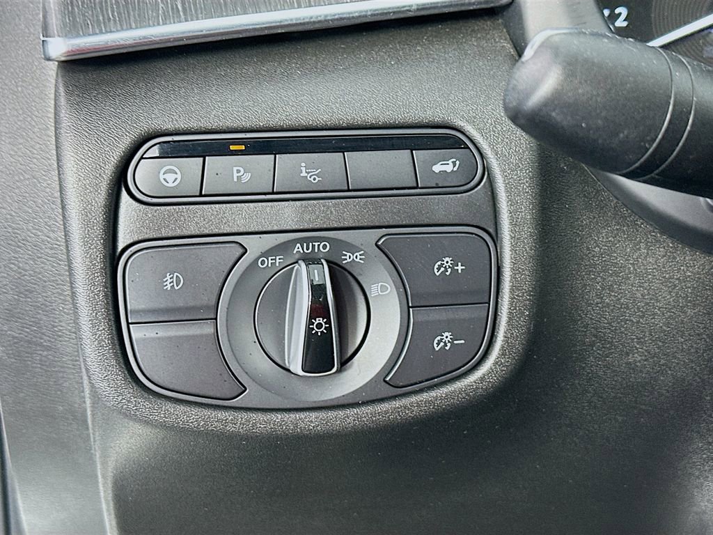 Used 2022 INFINITI QX55 Sensory w/ Lighting Package AWD/4WD image 10