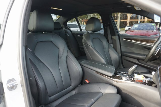 Used 2018 BMW 530e xDrive w/ Premium Package 2 image 2