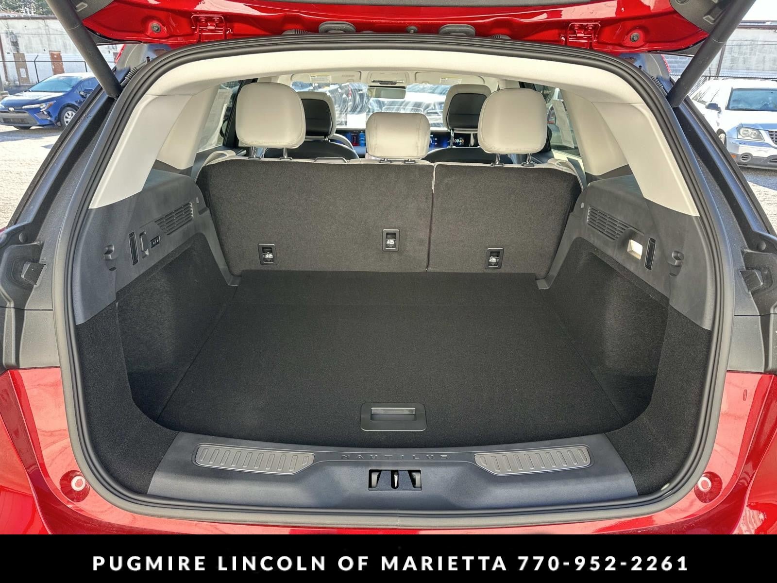 New 2026 Lincoln Nautilus Premier AWD/4WD image 19