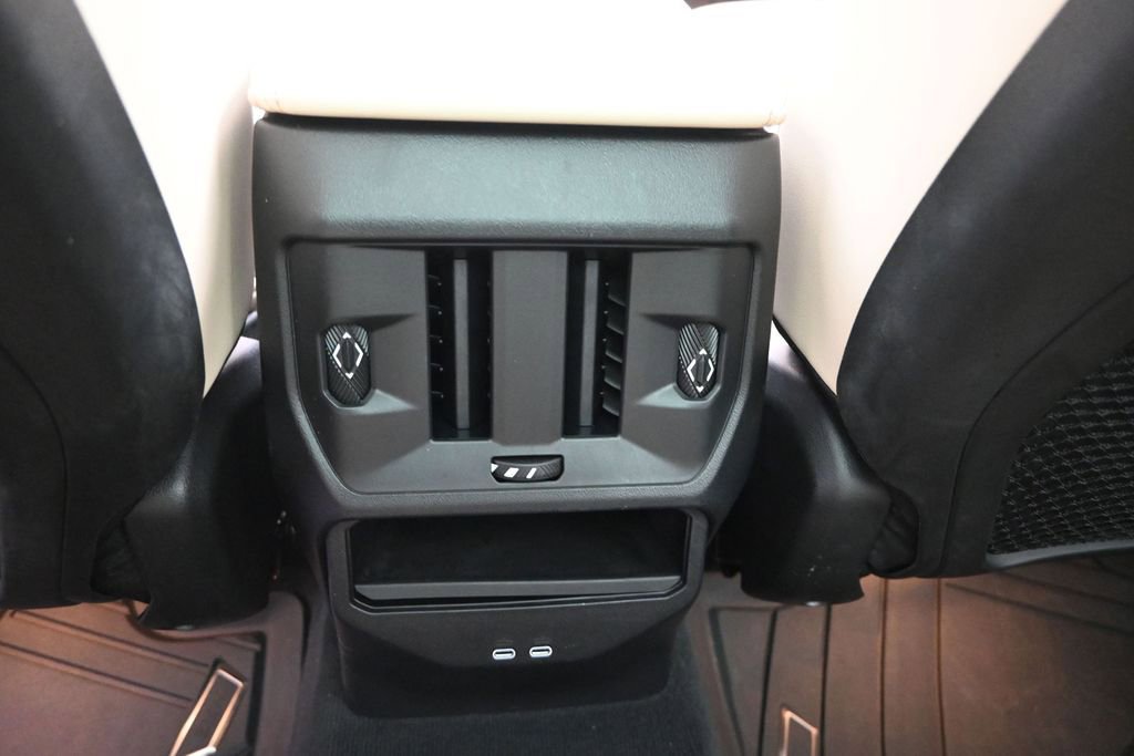 Certified 2025 BMW X3 xDrive30 w/ Convenience Package AWD/4WD image 18