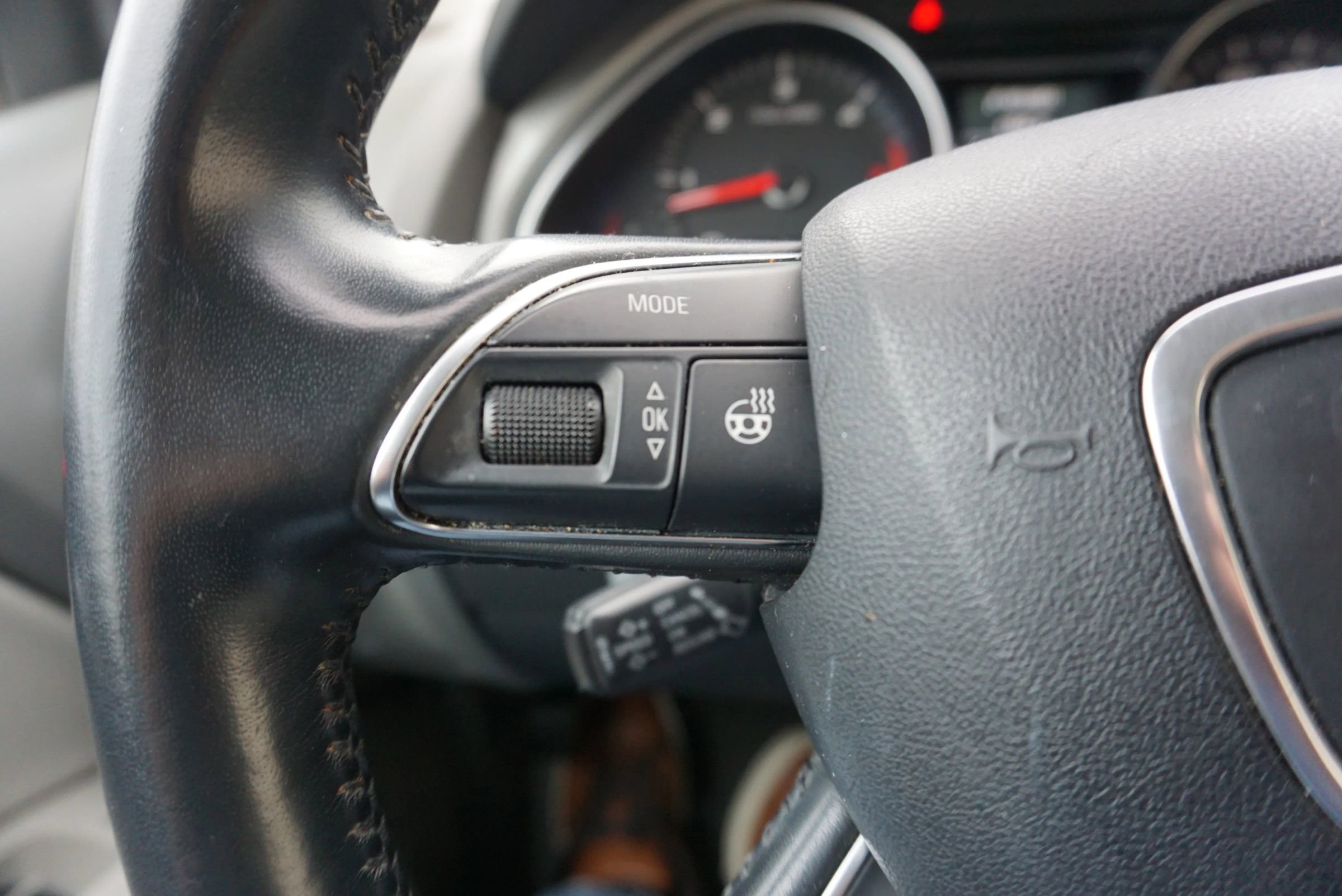 Used 2015 Audi Q7 TDI Premium Plus w/ Premium Plus Package image 34