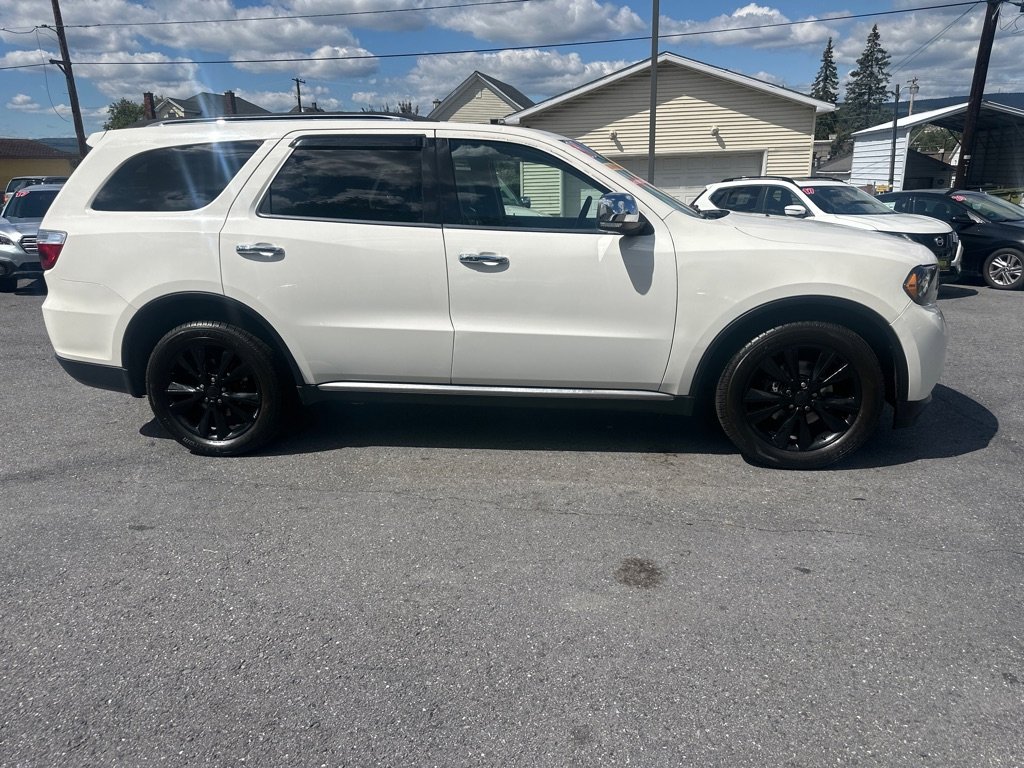 Used 2011 Dodge Durango Crew w/ Trailer Tow Group IV image 19