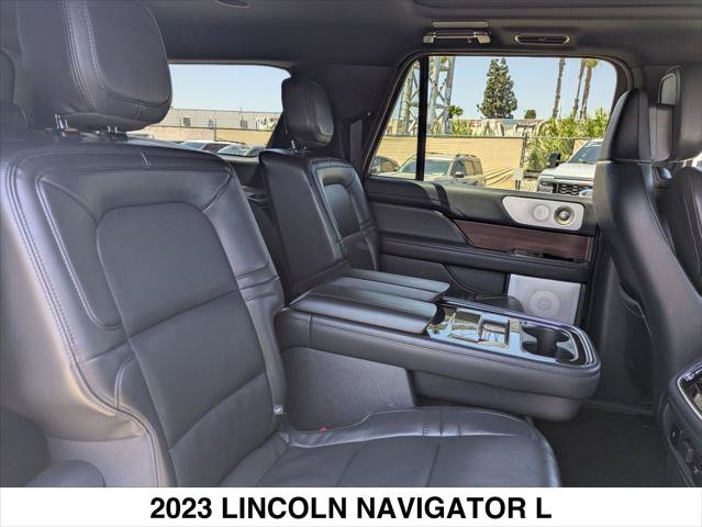 Certified 2023 Lincoln Navigator L Reserve AWD/4WD image 24