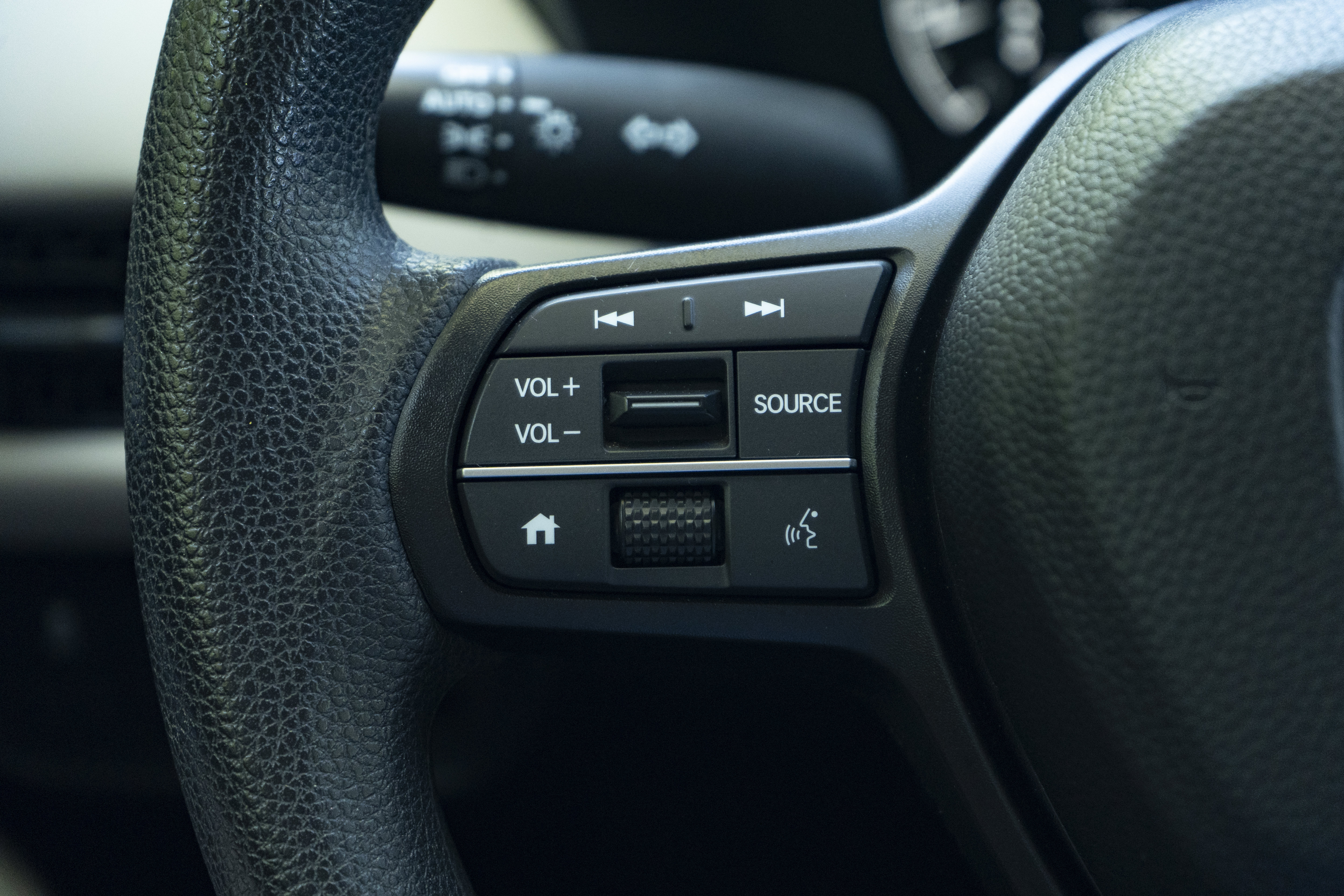 Certified 2024 Honda HR-V LX image 20