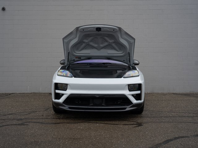 Used 2025 Porsche Macan Turbo Electric image 14