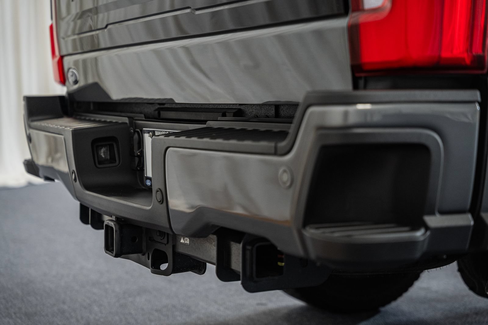 Certified 2025 Ford F250 Platinum AWD/4WD image 9