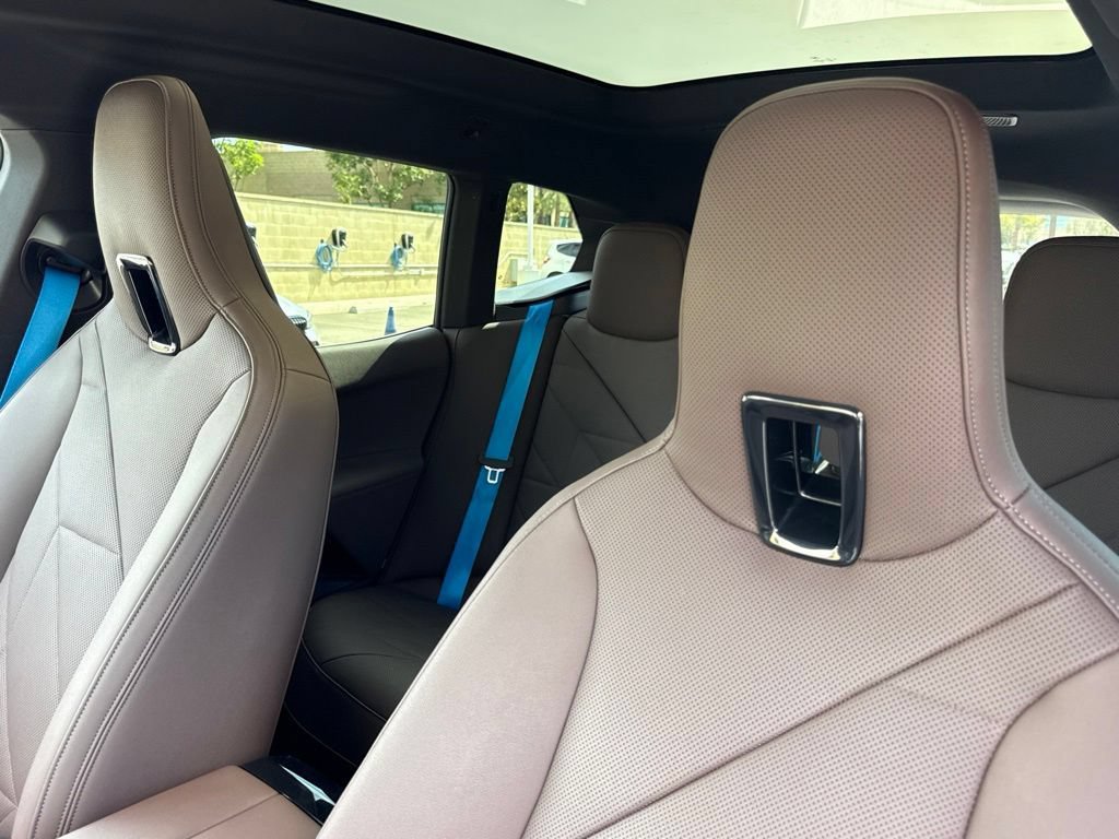 Used 2023 BMW iX M60 AWD/4WD image 22