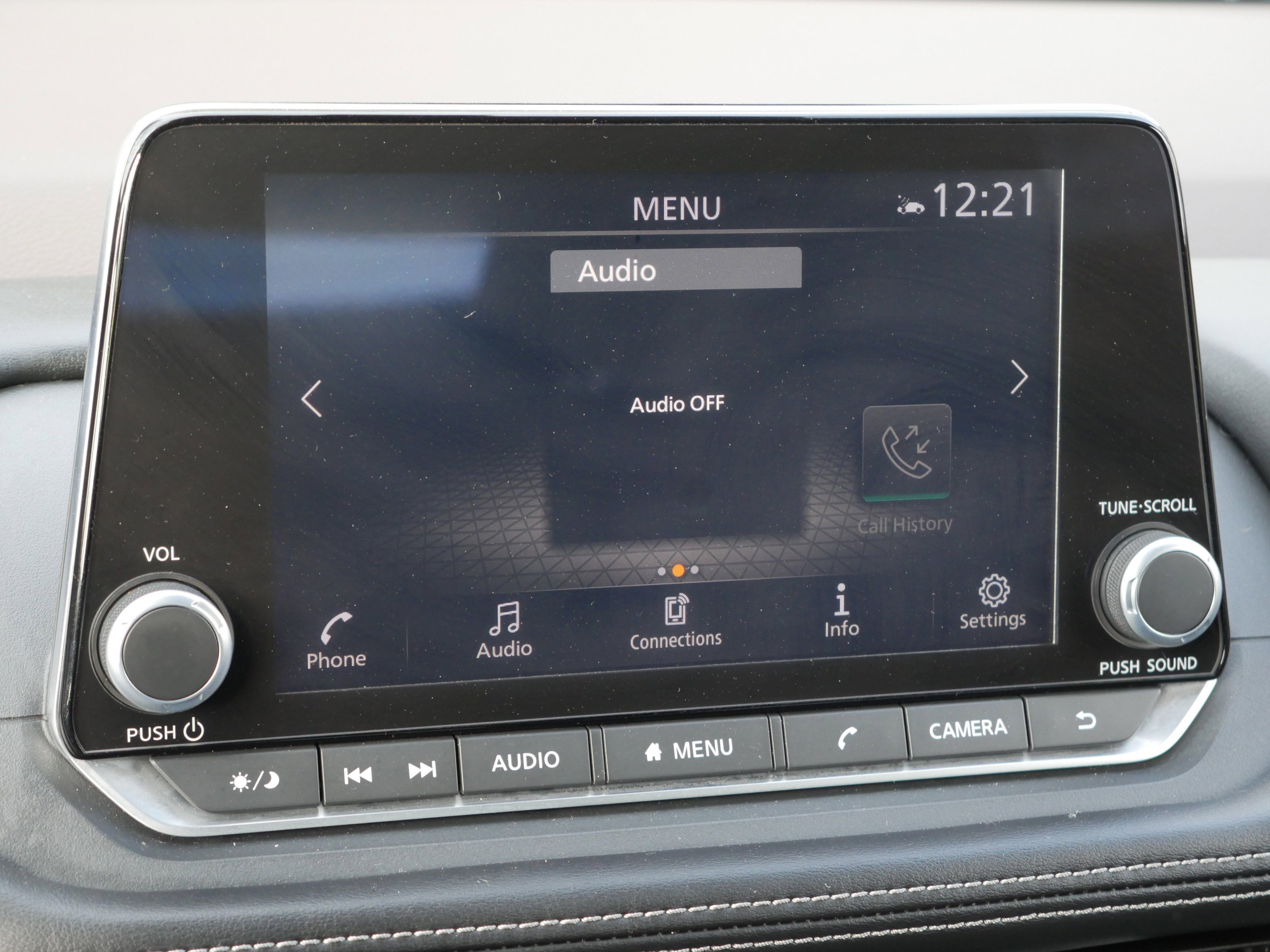 Certified 2023 Nissan Rogue SV image 9