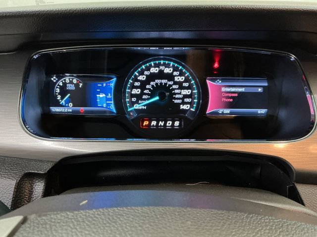 Used 2014 Ford Taurus SEL w/ Equipment Group 201A FWD image 27