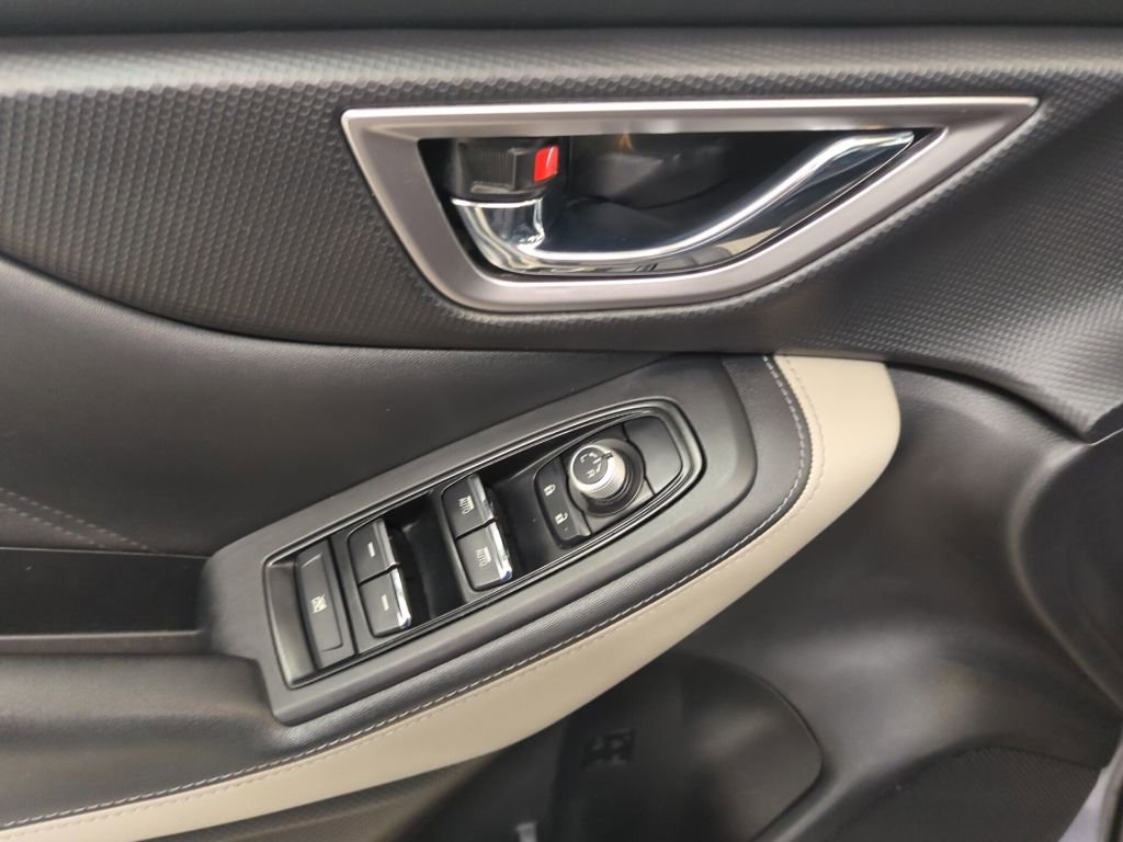 Used 2023 Subaru Forester Limited image 16