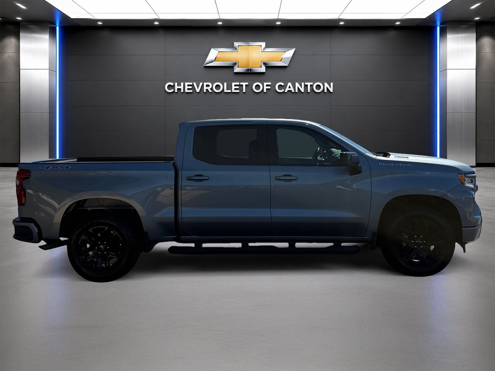 Used 2026 Chevrolet Silverado 1500 RST w/ RST Select Package AWD/4WD image 4