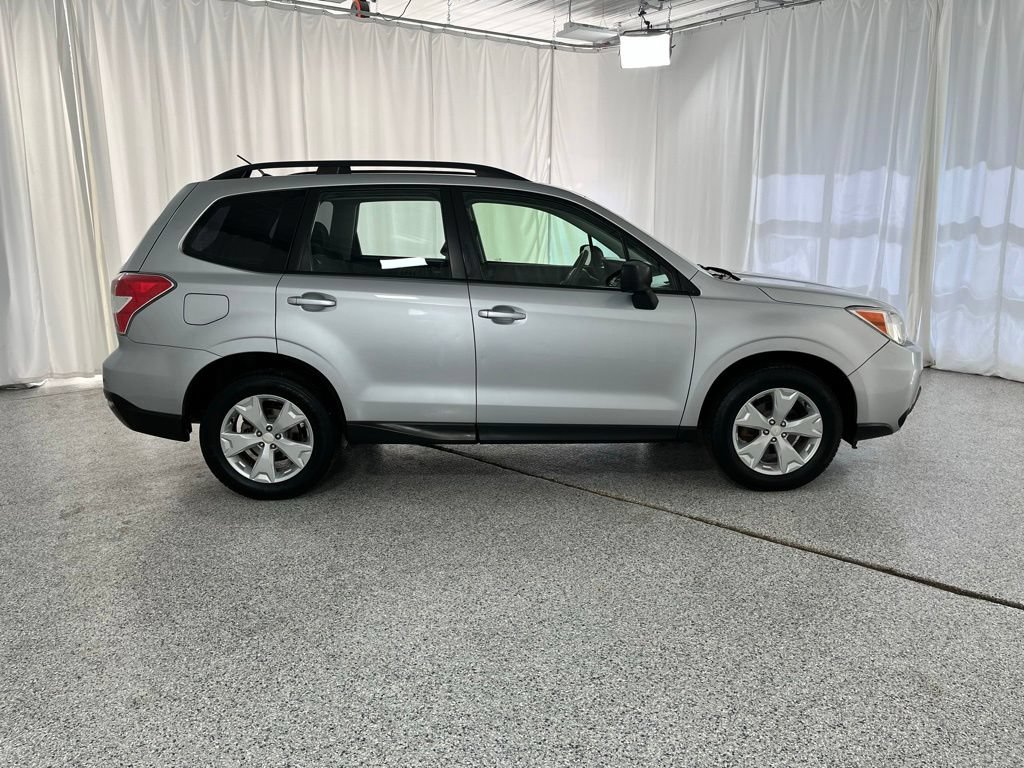 Used 2015 Subaru Forester 2.5i w/ Alloy Wheel Package AWD/4WD image 7