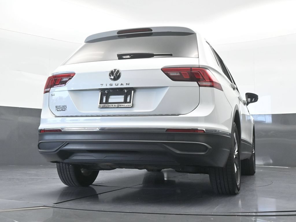 Used 2023 Volkswagen Tiguan SE FWD image 60