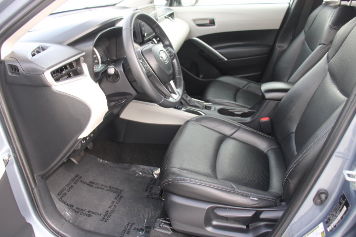 Certified 2022 Toyota Corolla Cross LE AWD/4WD image 11
