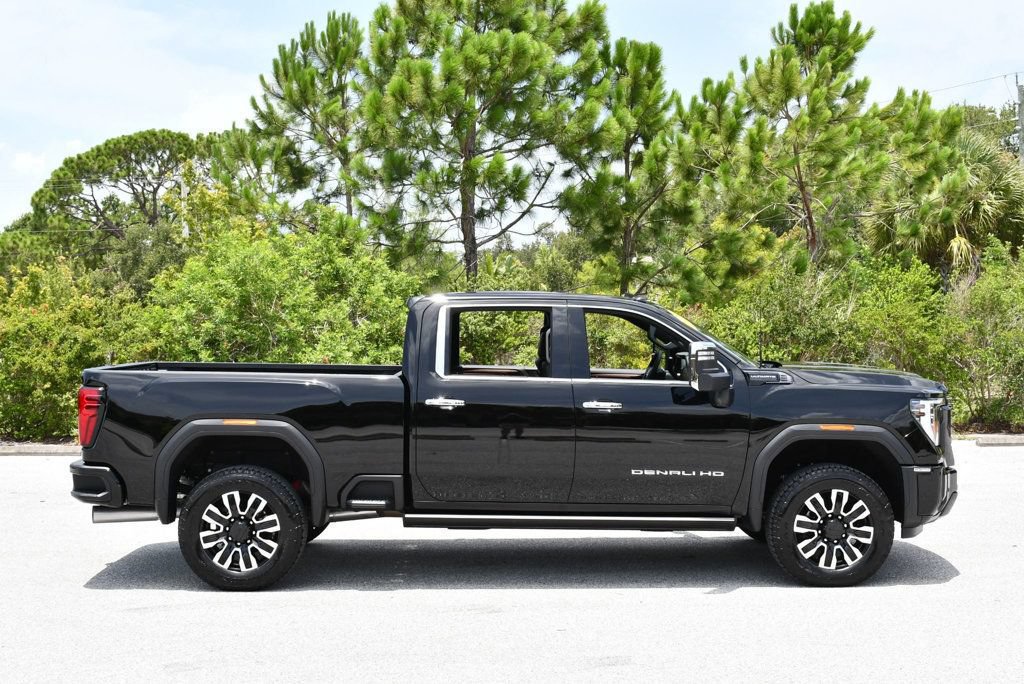 Used 2026 GMC Sierra 2500 Denali Ultimate w/ Max Trailering Package AWD/4WD image 35